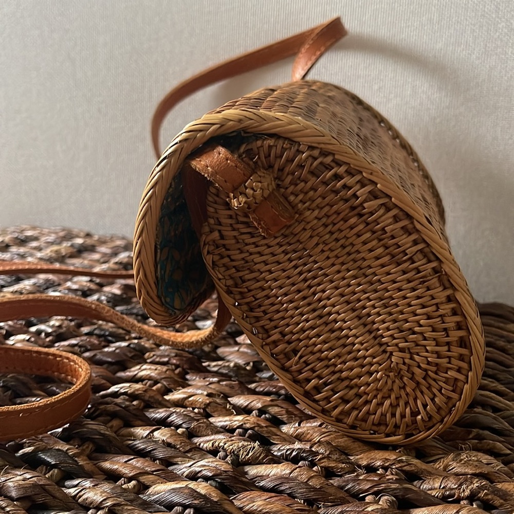 Woven Bamboo Purse (Crossbody / Shoulder / Clutch) - Picture 5 of 5